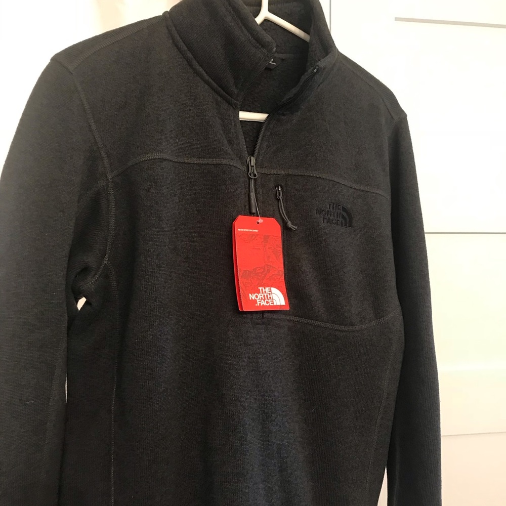 NWT Grey North Face sweatshirt